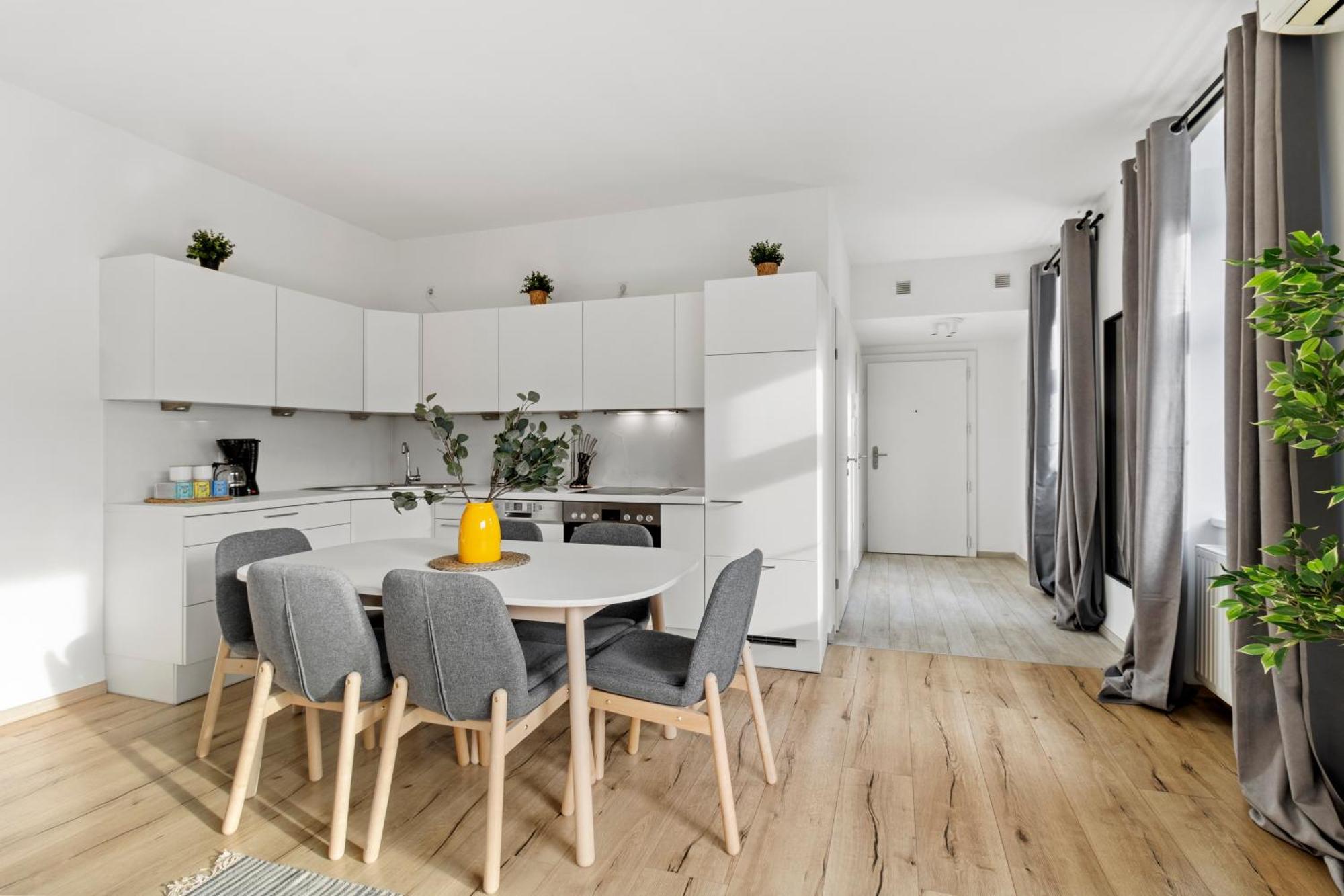 Terrace - 75 M² - Near Wiener Stadthalle Exterior photo